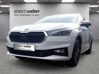 Neu Skoda Fabia 116 PS (85 kW) 2026 Moonweiß perleffekt Kleinwagen
