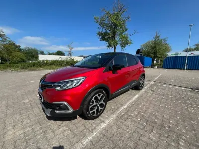 Gebraucht Renault Captur 150 PS (110 kW) 2019 Rot SUV