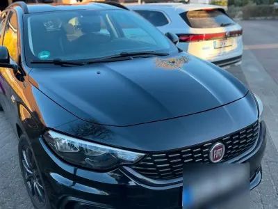 Gebraucht Fiat Tipo Easy 88 PS (64 kW) 2018 Schwarz Kombi