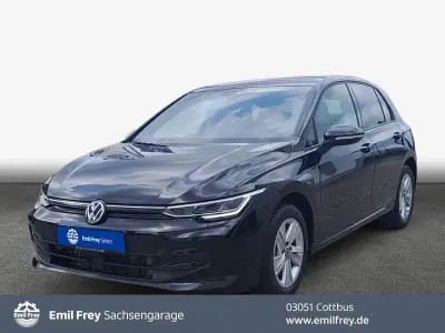 Gebraucht VW Golf VIII Life 116 PS (85 kW) 2025 Schwarz Limousine