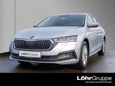 Gebraucht Skoda Octavia Ambition 116 PS (85 kW) 2022 Silber Kombi