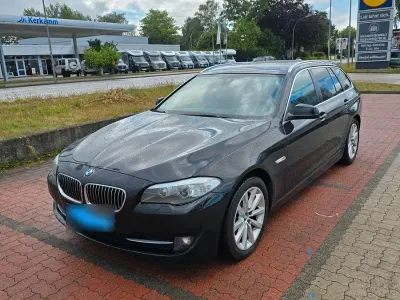 Gebraucht BMW 530 258 PS (189 kW) 2012 Schwarz Kombi