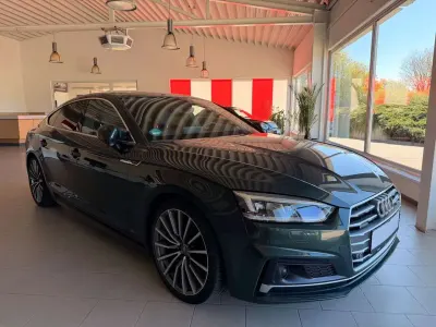 Gebraucht Audi A5 Sportback S-Line 218 PS (160 kW) 2018 Gotlandgruen Kleinwagen
