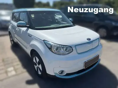 Gebraucht Kia Soul Play 80 kW (110 PS) 2017 Weiß SUV
