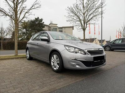 Gebraucht Peugeot 308 131 PS (96 kW) 2014 Grau Limousine