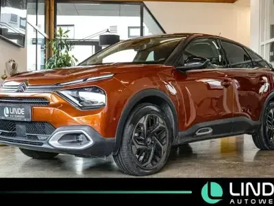 Gebraucht Citroën C4 Shine 131 PS (96 kW) 2021 Orange Limousine