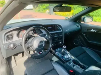 Używany Audi A5 Cabriolet Design 177 KM (130 kW) 2013 Biały Kabriolet