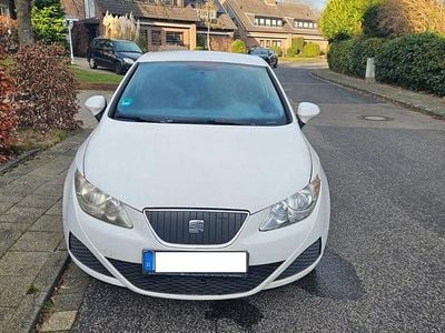 Weiß Gebraucht 2009 Seat Ibiza SC Ecomotive Kleinwagen | 1.950 € (Fairer Preis)