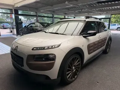 Gebraucht Citroën C4 Cactus Feel 82 PS (60 kW) 2015 Weiss Kleinwagen