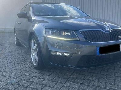 Gebraucht Skoda Octavia RS 184 PS (135 kW) 2016 Grau Kleinwagen