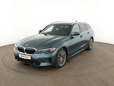 Gebraucht BMW 330 Sport Line 265 PS (194 kW) 2020 Blau Kombi