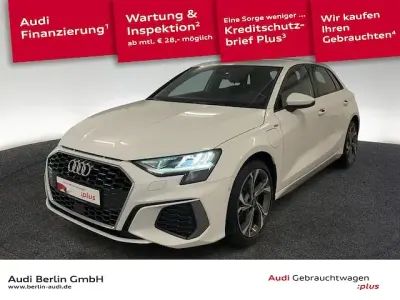 Gebraucht Audi A3 Sportback e-tron S-Line 204 PS (150 kW) 2022 Gletscherweiß metallic Kleinwagen