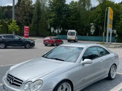 Gebraucht Mercedes CLK240 170 PS (125 kW) 2002 Silber Coupé