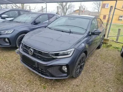Używany VW Taigo R-line 116 KM (85 kW) 2024 Szary SUV