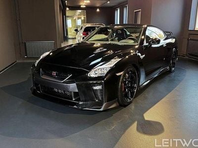 Begagnad Nissan GT-R Track Edition 570 HK (419 kW) 2018 Svart Sportkupé