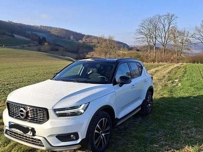 Gebraucht Volvo XC40 R-Design 190 PS (139 kW) 2019 Weiß SUV