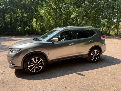 Gebraucht Nissan X-Trail Tekna 163 PS (119 kW) 2017 Grau SUV