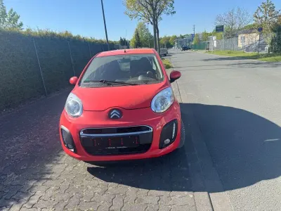 Usata Citroën C1 SELECTION 68 CV (50 kW) 2013 Rosso Utilitaria