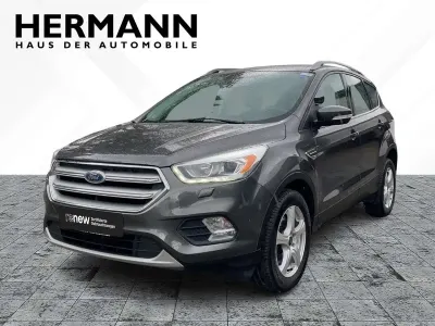 Gebraucht Ford Kuga Cool & Connect 150 PS (110 kW) 2017 Grau SUV