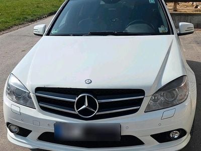 Gebraucht Mercedes C250 AMG line 203 PS (149 kW) 2010 Weiß Kombi
