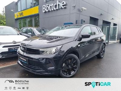 Lackierung schwarz perla nera/metallic klarlack Gebraucht 2024 Opel Grandland X GS Line SUV | 28.980 € (Fairer Preis)