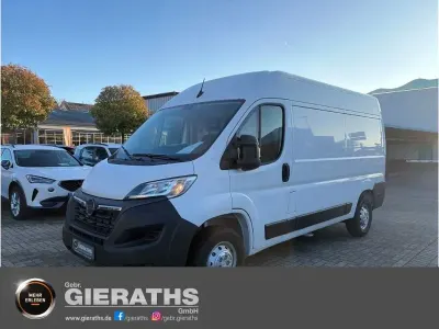 Gebraucht Opel Movano 140 PS (102 kW) 2022 Weiß Van