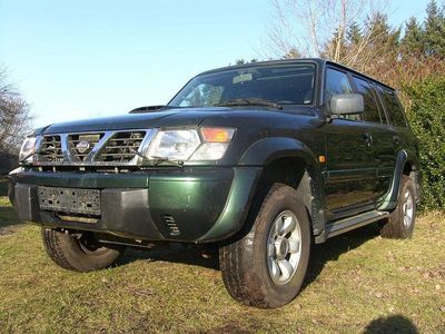 Gebraucht Nissan Patrol 129 PS (94 kW) 1999 Grün SUV