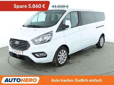 Gebraucht Ford Tourneo Titanium 150 PS (110 kW) 2023 Frostweiss Van / Kleinbus