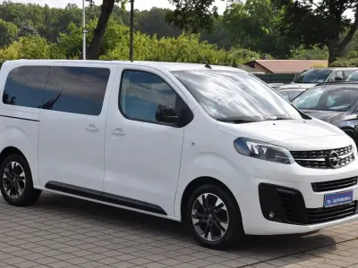 Gebraucht Opel Zafira Life Elegance 177 PS (130 kW) 2022 Weiß Van / Kleinbus