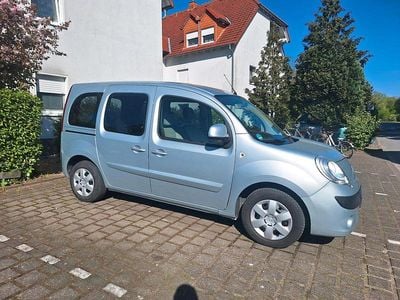 Usata Renault Kangoo 106 CV (77 kW) 2013 Oro Monovolume