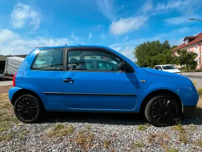 Gebraucht VW Lupo 50 PS (36 kW) 1999 Blau Kleinwagen
