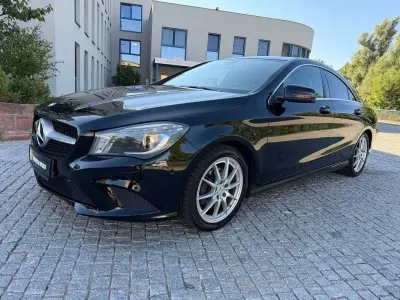 Gebraucht Mercedes CLA220 170 PS (125 kW) 2013 Schwarz Coupé