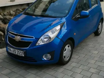 Używany Chevrolet Spark 69 KM (50 kW) 2012 Niebieski Hatchback