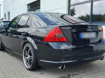 Gebraucht Ford Mondeo ST 226 PS (166 kW) 2003 Schwarz Limousine