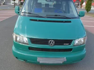 Gebraucht VW Multivan 102 PS (75 kW) 1998 Grün Van / Kleinbus