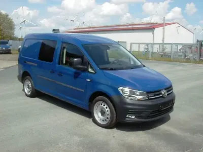Gebraucht VW Caddy Maxi 122 PS (89 kW) 2019 Blau Van / Kleinbus