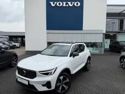 Gebraucht Volvo XC40 145 PS (106 kW) 2024 SUV