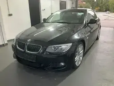 Usado BMW 335 M Sport 306 HP (225 kW) 2012 Preto Cabrios