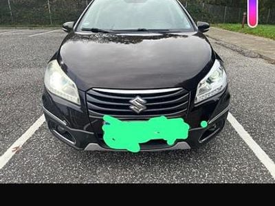 Usado Suzuki SX4 S-Cross 120 HP (88 kW) 2014 Preto Sedan