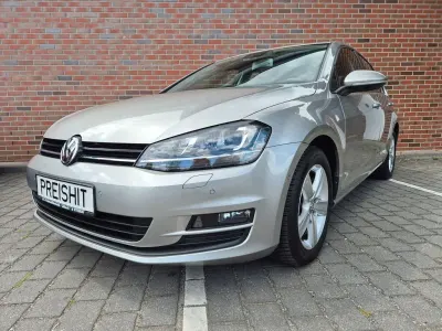 Gebraucht VW Golf VII Comfortline 140 PS (102 kW) 2014 Tungsten silver Limousine