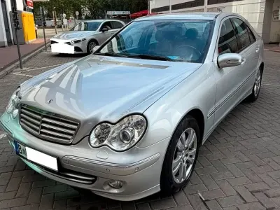 Gebraucht Mercedes C200 Sport Edition 163 PS (119 kW) 2005 Silber Limousine
