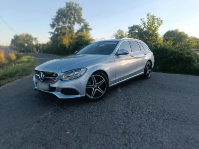Gebraucht Mercedes C180 Avantgarde 116 PS (85 kW) 2017 Silber Kombi