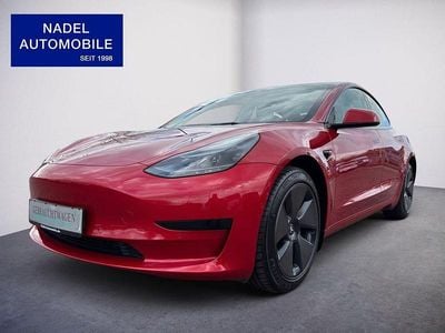 Gebraucht Tesla Model 3 RWD 239 kW (325 PS) 2022 Rot (metallic) Limousine