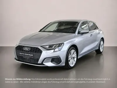 Gebraucht Audi A3 116 PS (85 kW) 2023 Silber Limousine