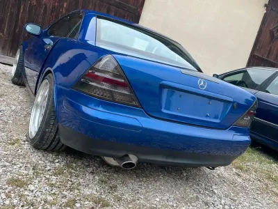 Gebraucht Mercedes SLK230 193 PS (141 kW) 1999 Blau Cabrio