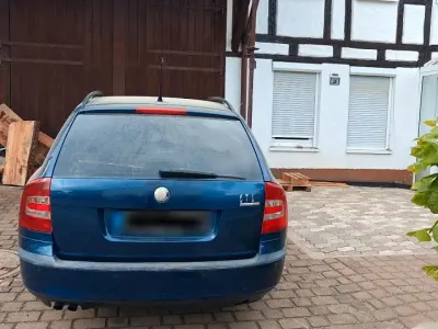Używany Skoda Octavia 160 KM (117 kW) 2007 Niebieski Kombi