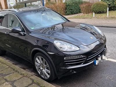 Gebraucht Porsche Cayenne 240 PS (176 kW) 2010 Schwarz SUV