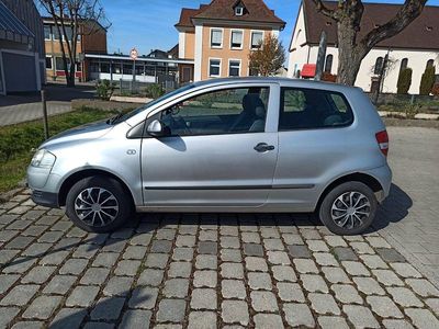 Gebraucht VW Fox 75 PS (55 kW) 2005 Silber Kleinwagen