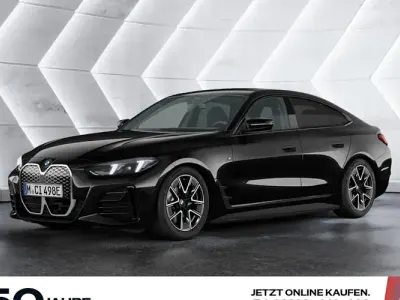 Neu BMW i4 M Sport 210 kW (286 PS) 2026 Black sapphire Limousine