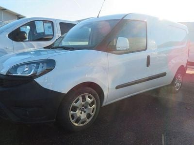 Gebraucht Fiat Doblò 120 PS (88 kW) 2022 Weiß Van / Kleinbus